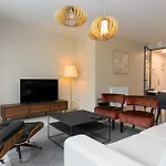 Sky Bridge - Casselbergh Residences Daire *
