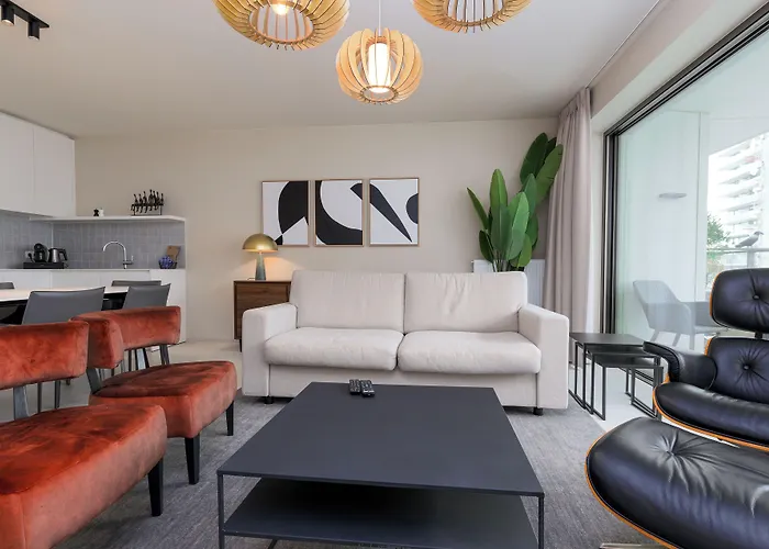 Sky Bridge - Casselbergh Residences